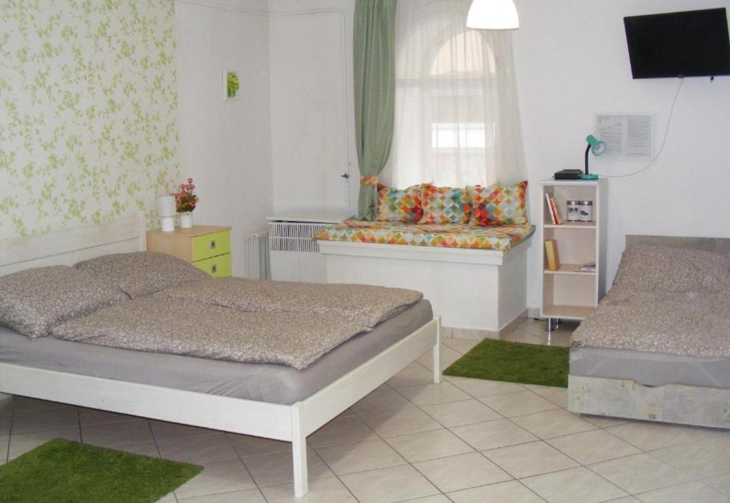Fortuna Apartmanok Eger Exterior foto